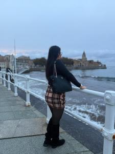 613208323: Chica busca chico en Zaragoza