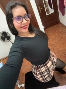 613208323: Chica busca chico en Zaragoza