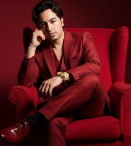 697824404: Chica busca chico en Barcelona