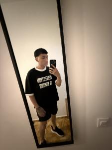 641819478: Chico busca chica en Madrid