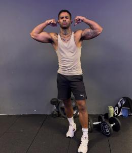 622831461: Chico busca chica en Alicante