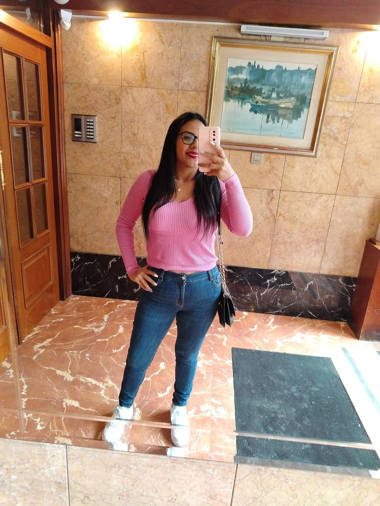 613208323: Chica busca chico en Zaragoza