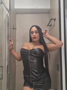 611275347: Transexual en León