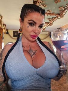 636417220: Chica busca chico en Madrid