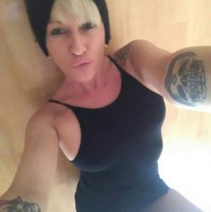 Chica busca chico en Alicante: 