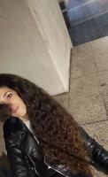 624095449: Chica busca chico en Sevilla