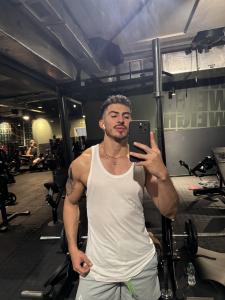 673845825: Chico busca chica en Madrid