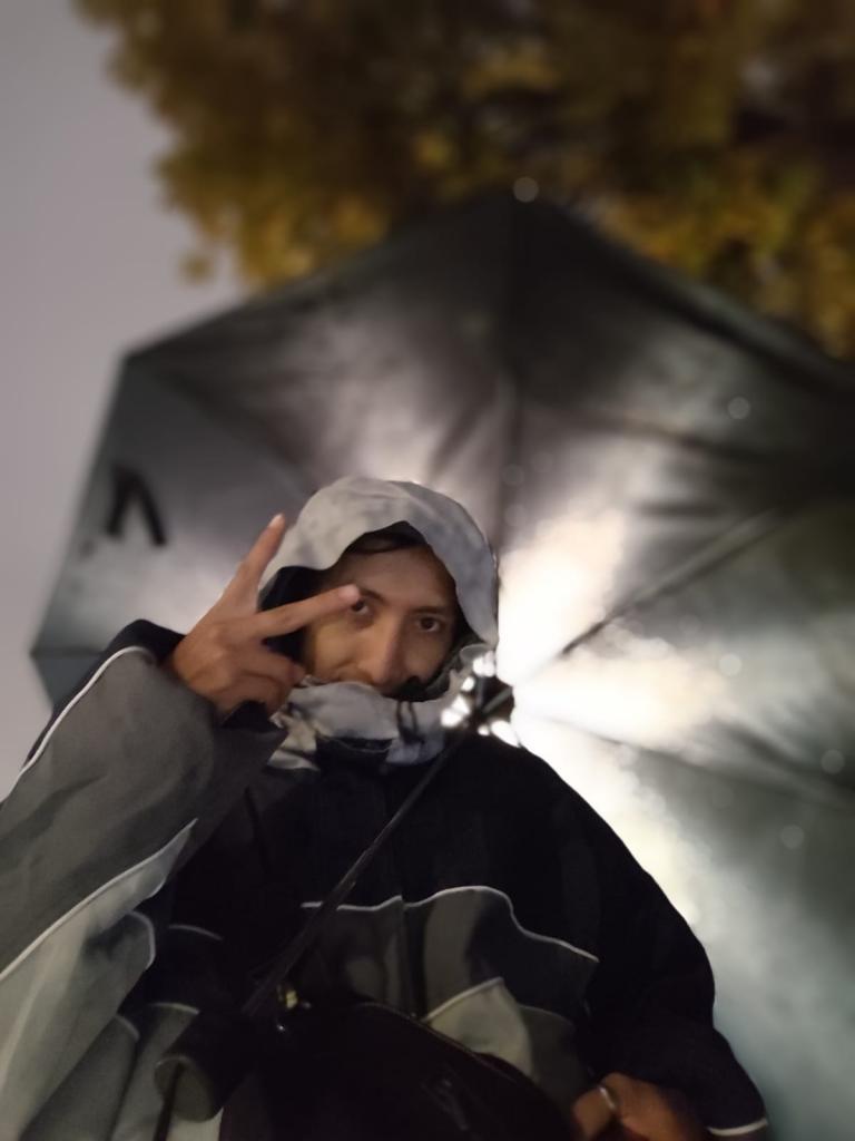 Chico busca chica en Formentera: 