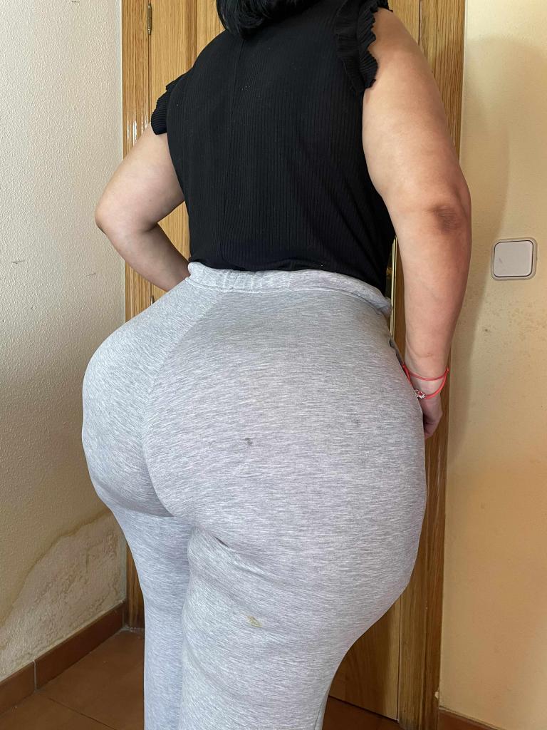 623543670: Chica busca chico en Murcia