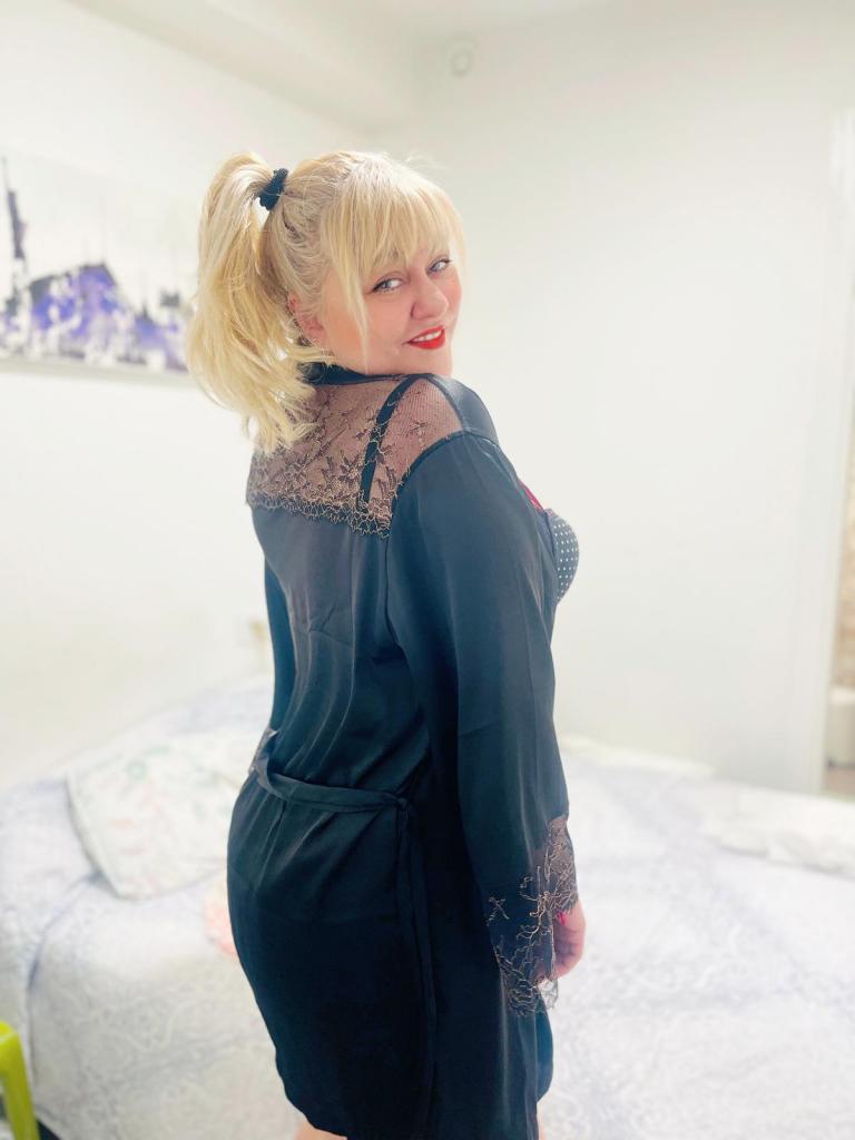 Chica busca chico en Murcia: 