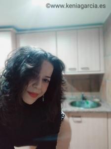 644685438: Chica busca chico en La Coruña