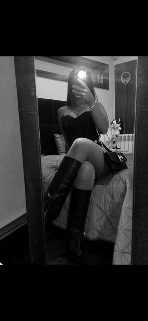 Chica busca chico en Murcia: 