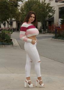 607836243: Chica busca chico en Cádiz