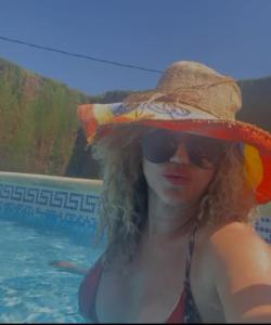 Chica busca chico en Alicante: 