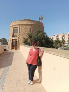 654933957: Chica busca chico en Murcia