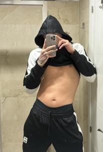 614772935: Chico busca chica en Málaga