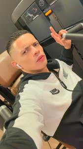 614772935: Chico busca chica en Málaga