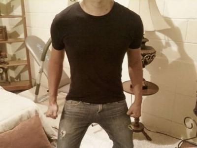 Chico busca chica en Sevilla: 