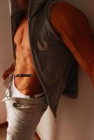 666234398: Chico busca chica en Sevilla