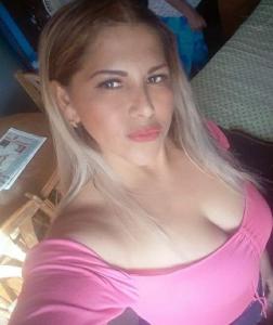 Chica busca chico en Sevilla: 