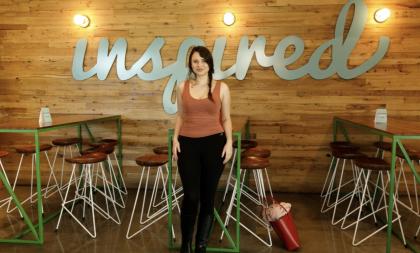 Chica busca chico en Cádiz: 