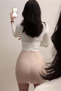 667372209: Chica busca chico en Barcelona