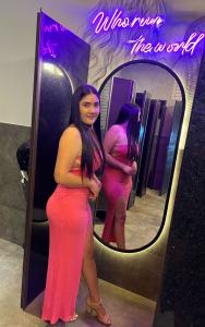 613859119: Chica busca chico en Madrid