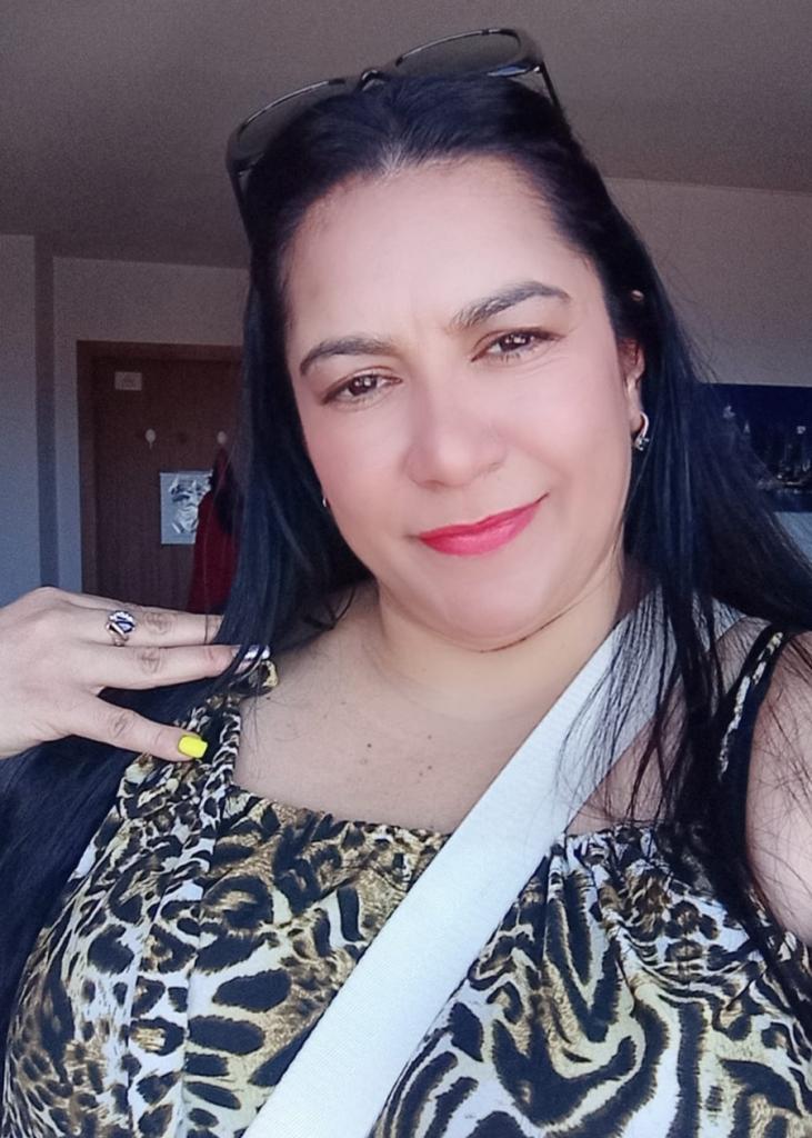 623435137: Chica busca chico en Huesca