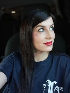 Chica busca chico en Alicante: Chica busca chico