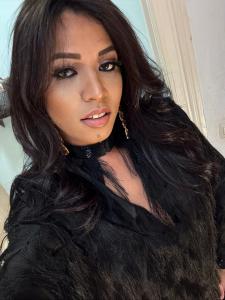 613300852: Transexual en Sevilla