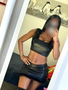 Chica busca chico en Tenerife: 