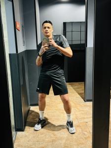 614772935: Chico busca chica en Málaga