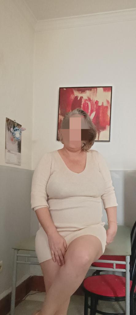 Chica busca chico en Cádiz: 