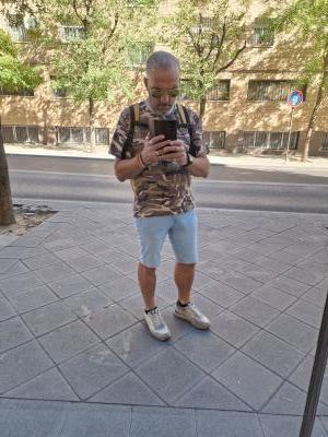 614164070: Chico busca chica en Granada