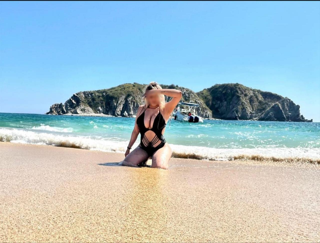 Chica busca chico en Almería: 