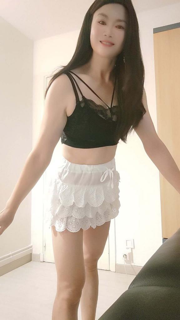 602896754: Chica busca chico en Madrid