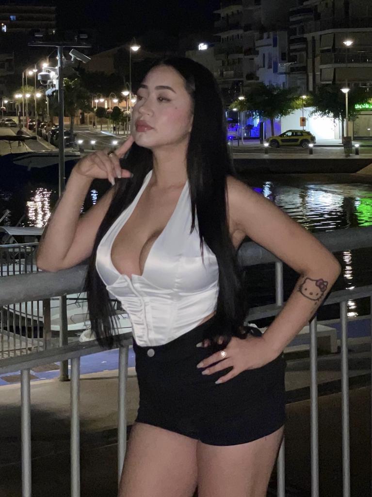 Chica busca chico en Barcelona: 