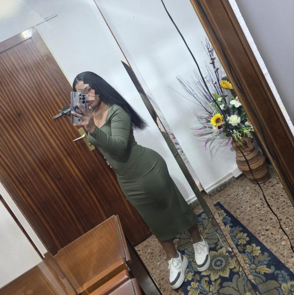 Chica busca chico en Sevilla: 