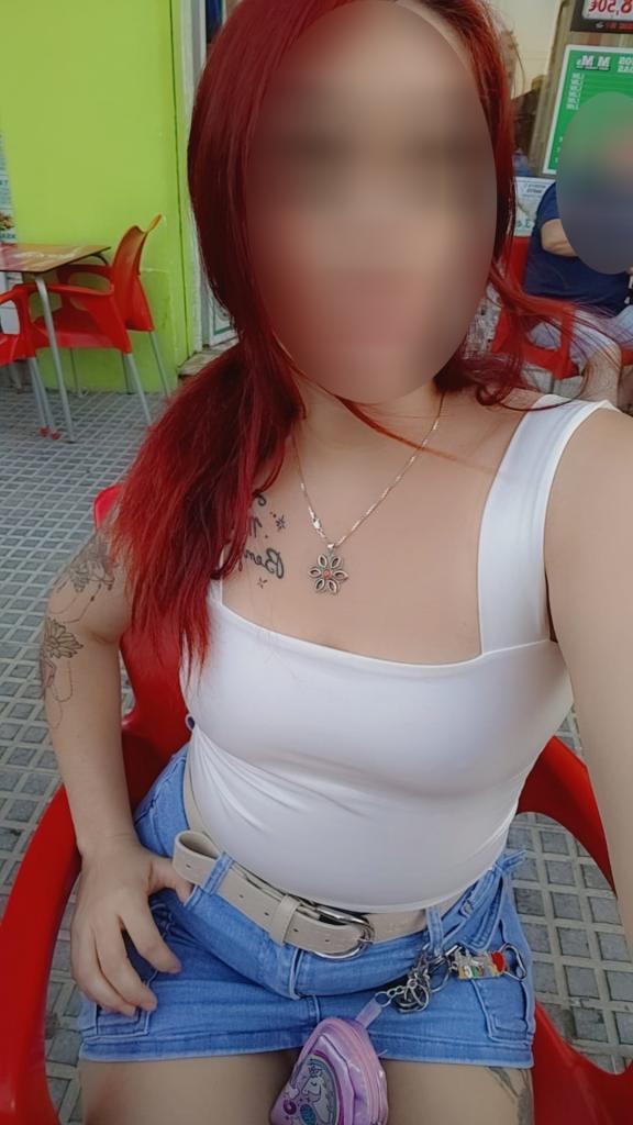 675416996: Chica busca chico en Málaga