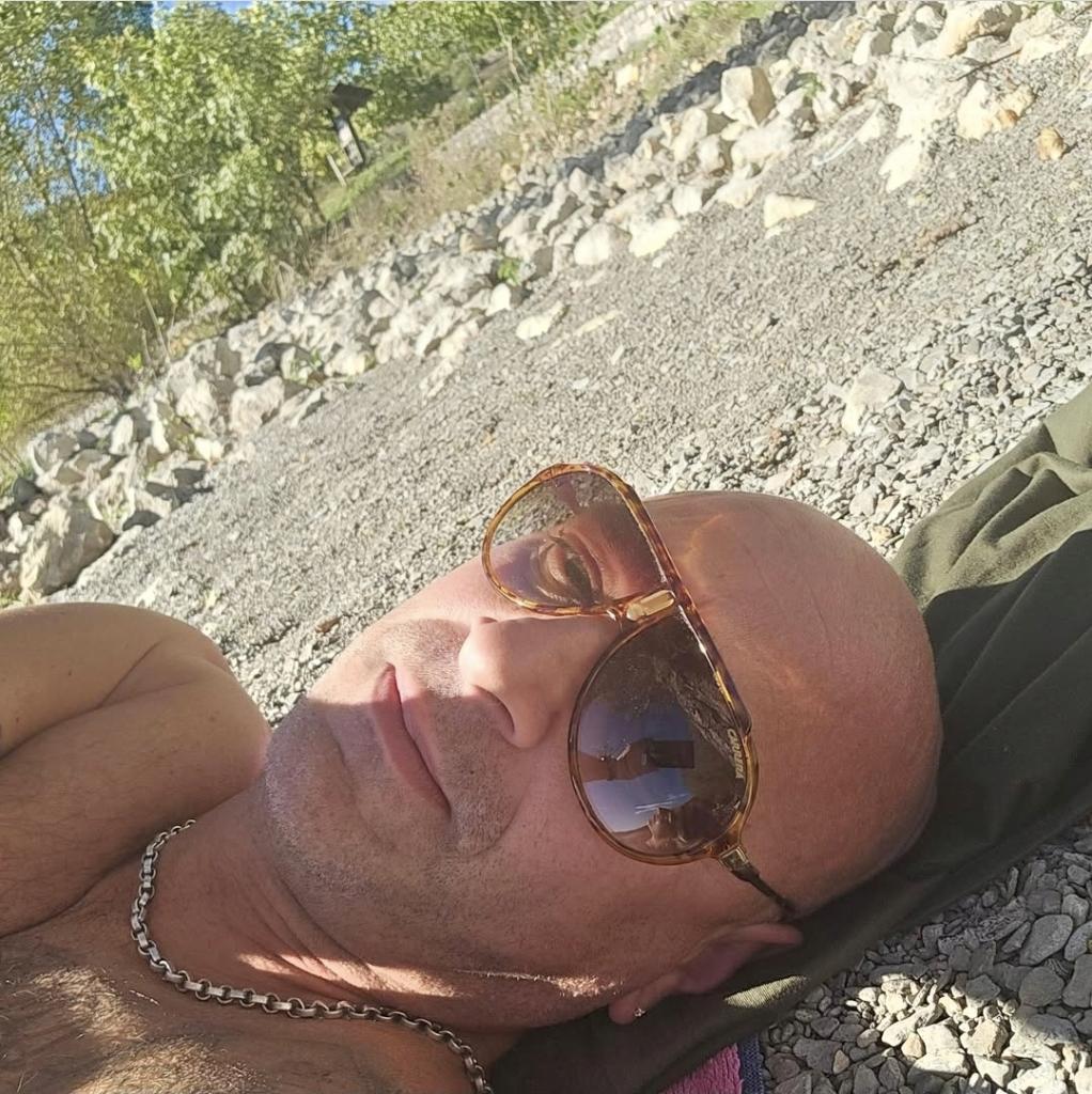 Chico busca chica en Álava: 