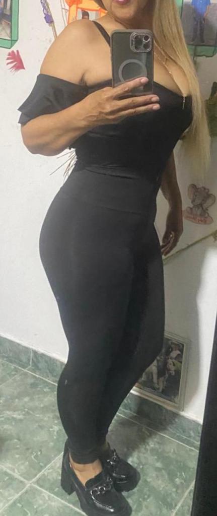 604361449: Chica busca chico en Madrid