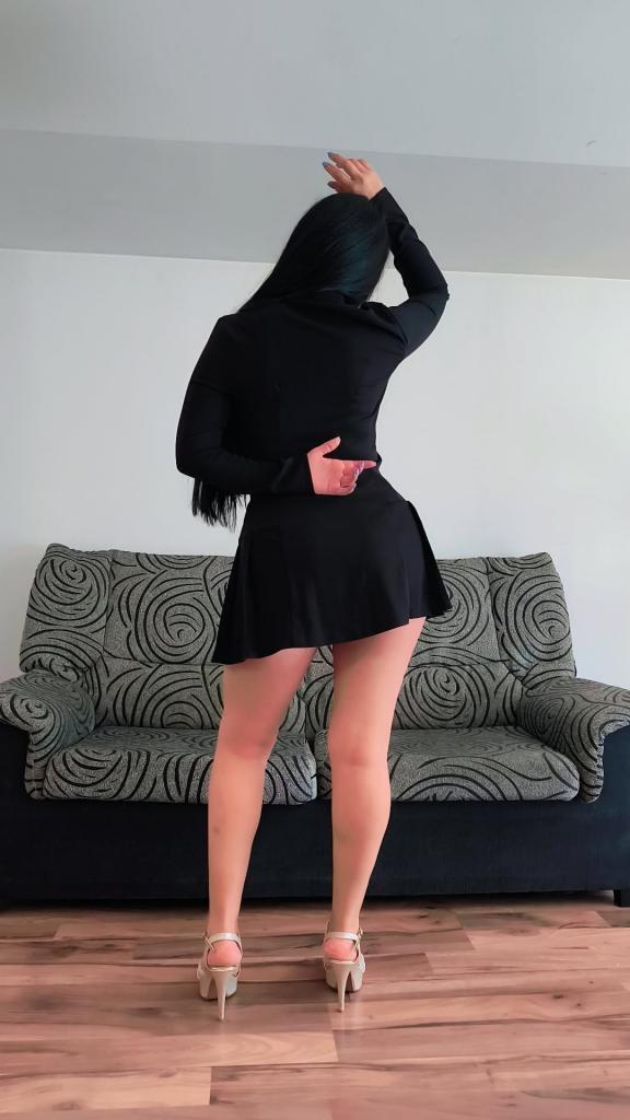 611265138: Chica busca chico en Málaga