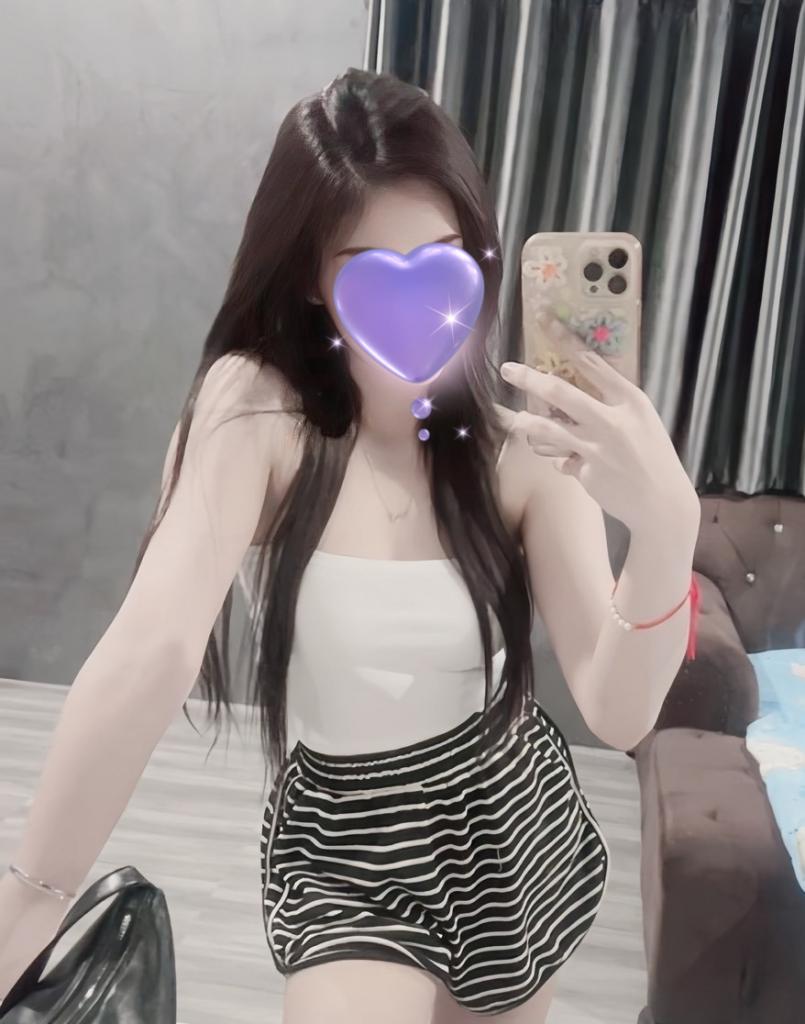 667377188: Chica busca chico en Madrid