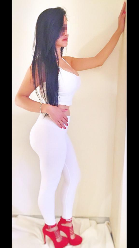 Chica busca chico en Zaragoza: 