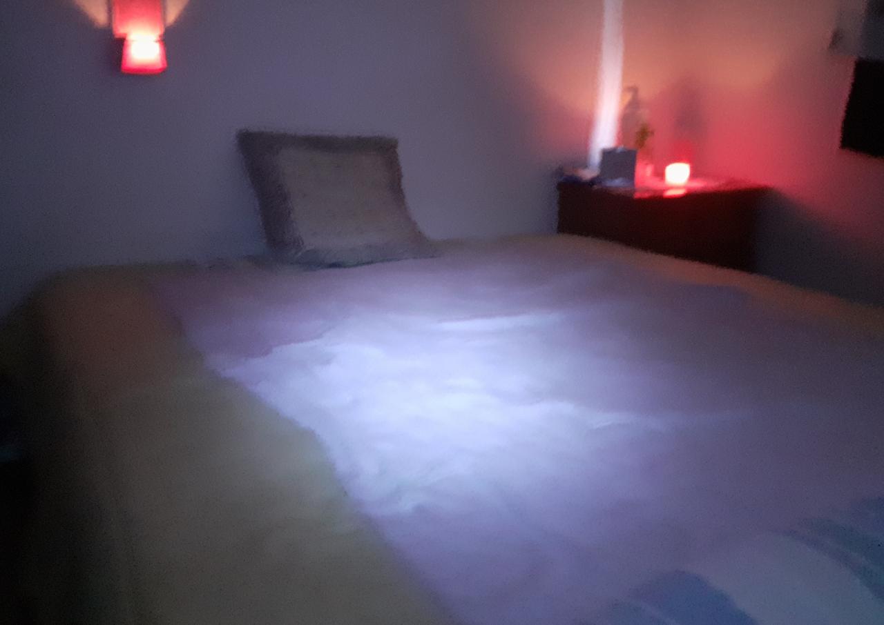 Chico busca chica en Sevilla: 