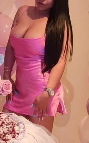 Chica busca chico en Ibiza: 