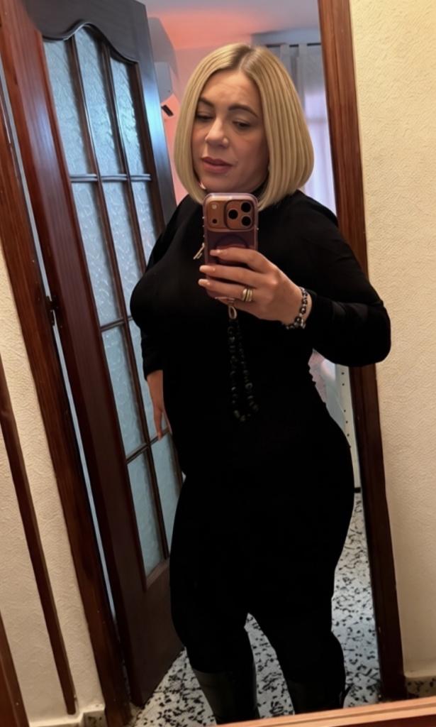 Chica busca chico en Granada: 