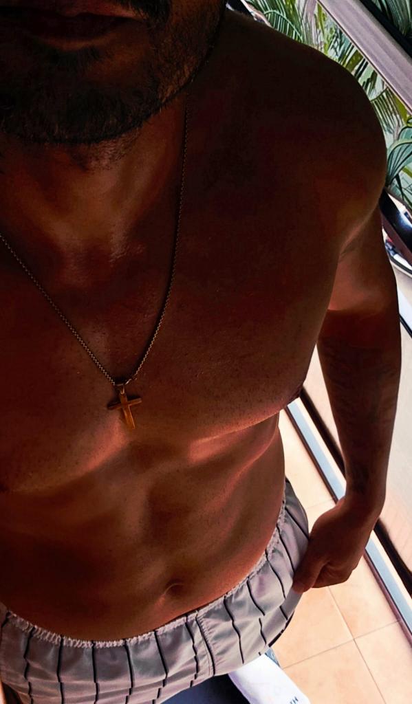 614980240: Chica busca chico en Madrid