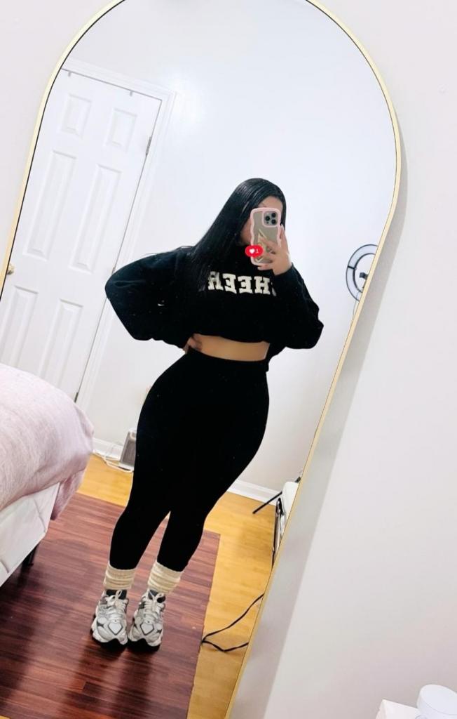 661093549: Chica busca chico en Cantabria