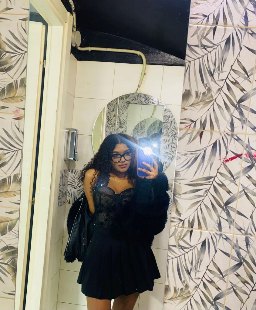 Chica busca chico en Ávila: 